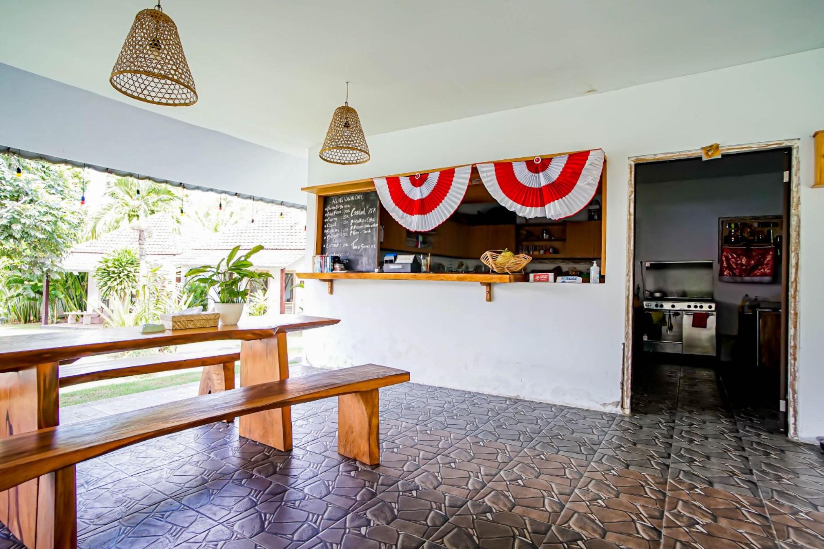 Agung Wiwin Homestay & Restaurant Mengwi Exterior foto