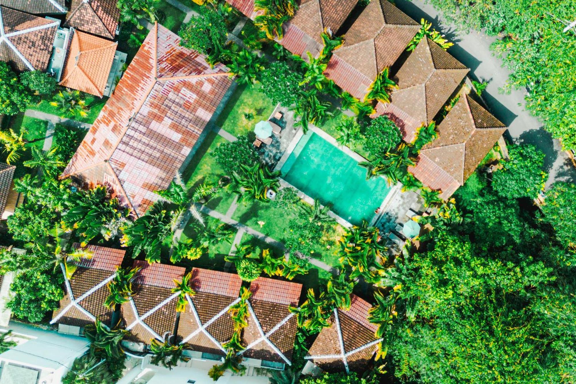 Agung Wiwin Homestay & Restaurant Mengwi Exterior foto